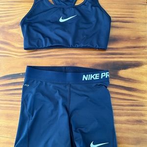 Nike workout set